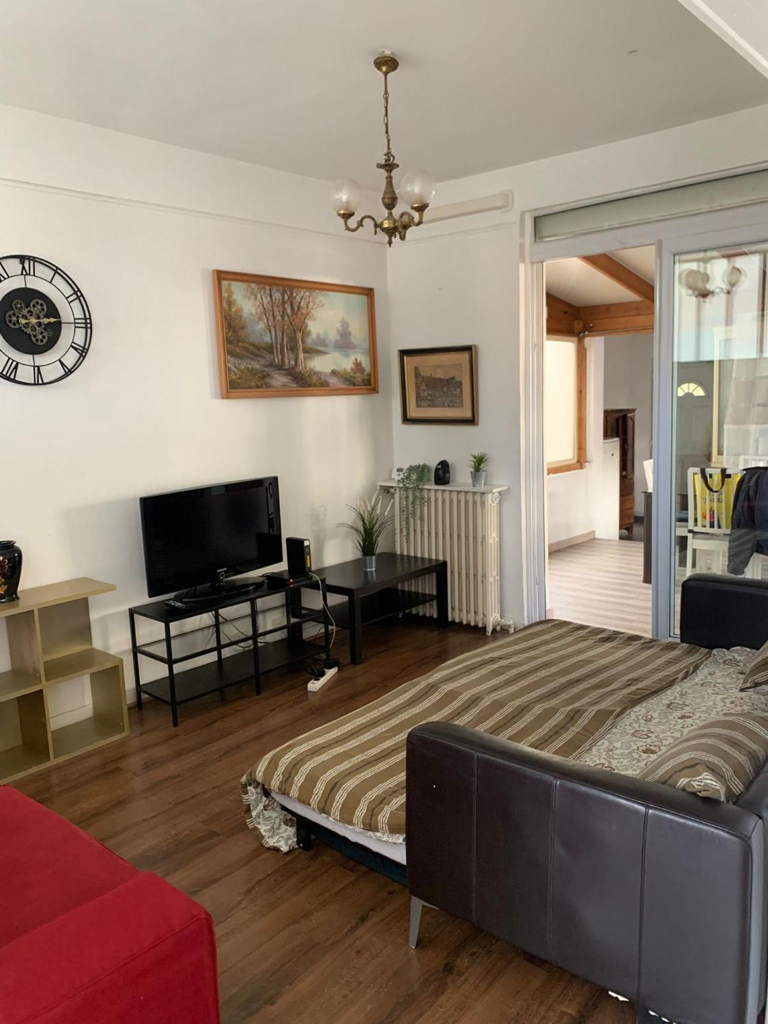 Grand Appartement Avec Terrasse & Jardin A 5 Minutes De Paris カシャン エクステリア 写真
