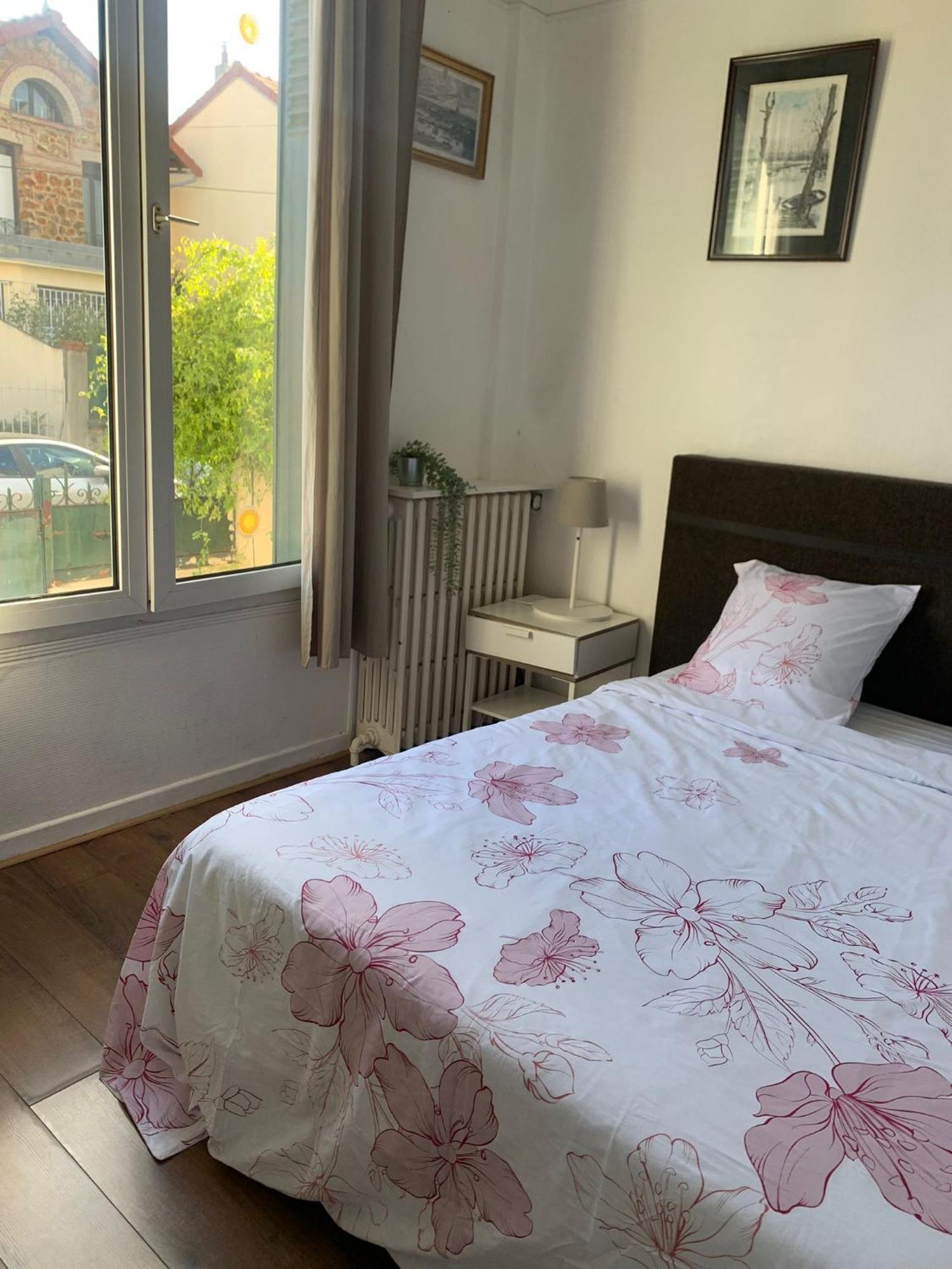 Grand Appartement Avec Terrasse & Jardin A 5 Minutes De Paris カシャン エクステリア 写真